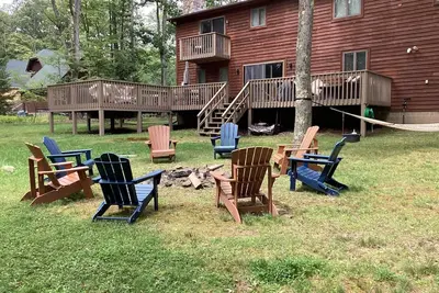 Image de Yes Deer | Hot Tub, Boat Slip, Near Local Fun!