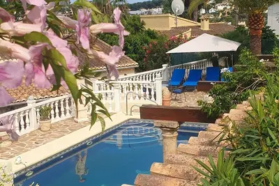 Image de Prachtige Villa Voor 6 Personen met Veel Privacy, Prive Zwembad en Terrassen