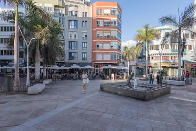 Image de Comfy Renovated Studio 2 min walk to Beach