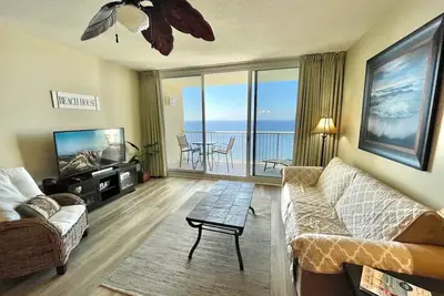 Image de Majestic Towers 21st floor 2 bedroom **Tower 2