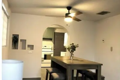 Image de Hermosa y CĂłmoda Casa