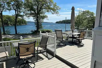 Image de Enjoy spectacular views of Lobster Cove. Large yard, Ev charger & dog friendly.