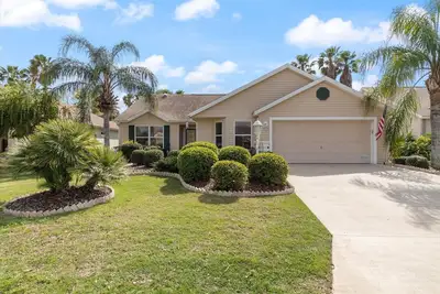 Image de Home w/Lanai, Grill, Walking to Pool/Activity Center