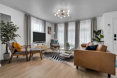 Image de Sun, Sand & Slots - Chic 3br Near Casinos & Beach