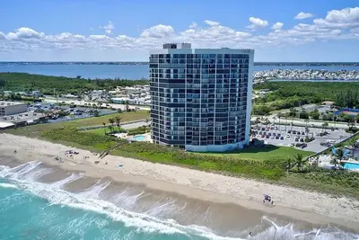 Image de Luxury Oceanfront Condo: Breathtaking Views, Atlantic & Intracoastal, 2 Br, 2 Ba