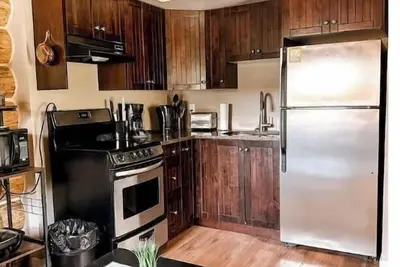 Image de Tranquil Wilderness Cabin