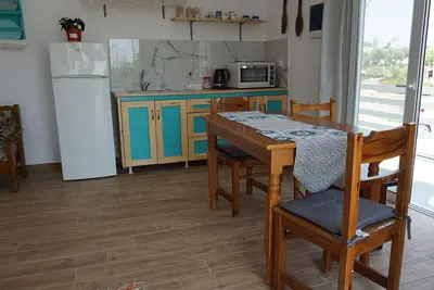 Image de new studio 5 minutes to faliraki center and 3 minutes to the beach, fast internet