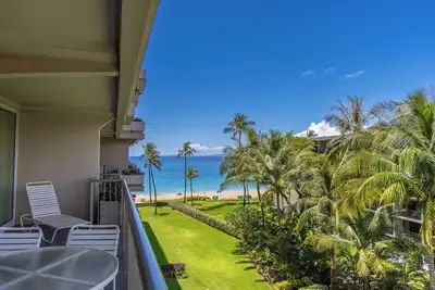 Image de Whaler 524 – August Special! Oceanview, Ac, Steps to Beach, & Ultimate Comfort!
