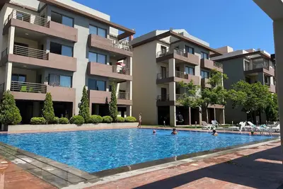 Image de Batrouna Park resort, Generator is included, pool