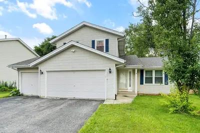Image de Pets welcome+King bed+Deck+Fenced back yard