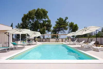 Image de Villa 'Chiara' avec vue sur la mer depuis la terrasse, Wi-Fi et climatisation