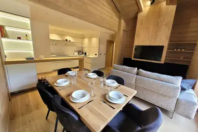 Image de Appartement prestigieux au centre avec cheminée, 6 pers, sauna, hammam, fitness, parking