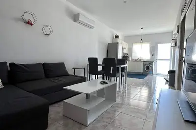 Cozy Apartment in Paphos - 7min From the Beach!