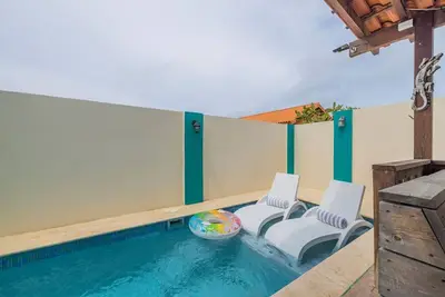 Fantastic home with private pool!