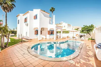 Villa Mar Gale - Quatre Chambres Villa, Couchages 7