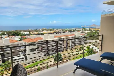 Image de Breathtaking Cabo San Lucas View Condo