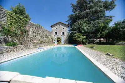 Image de Le Grand Cèdre - Maison avec piscine privée