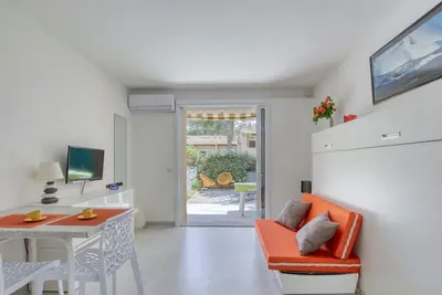 Image de Isulita - Studio climatisé à 400m de la mer