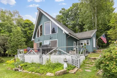 Image de The Loon's Nest- Aframe on the St. Lawrence River