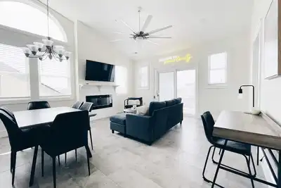 Image de Brand New Construction, Beach Block House