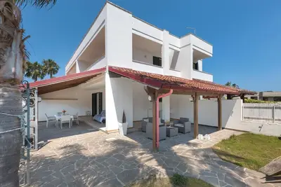 Image de 3541 Villa Sun by BarbarHouse