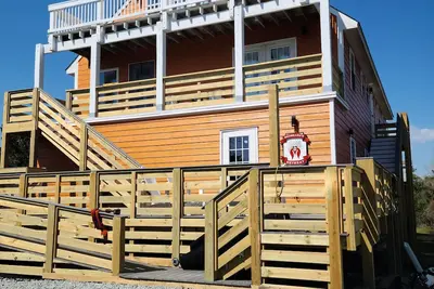 Image de Red Beard's Retreat Suite 2: Cozy 1qbr 1Bath, Q sleeper sofa, dog friendly