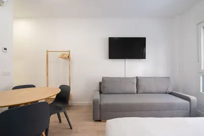 Image de apartamento con terraza de alquiler temporal