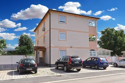 Image de Apartment 2257/73633 (Istria - Medulin), 900m from the beach