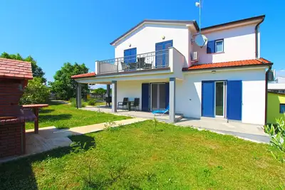 Image de House 2259/73681 (Istria - Banjole), 500m from the beach