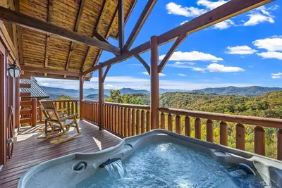 Image de Spectacular Mountain Views - Family and Pet Friendly! Hot Tub + Game Room