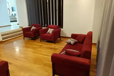 Image de Elegant Lakeside Furnished Villa at Pearl Marina Garuga