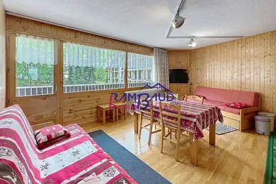 Image de 2pièces Sud - 4 couchages - Centre Station - Parking Fermé