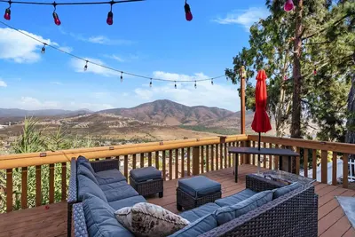 Image de Stunning views in the heart of San Diego county!