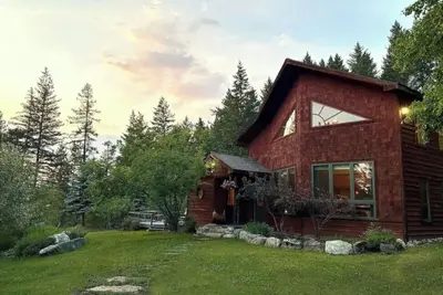 Image de Private Home Only Minutes From Glacier Park!