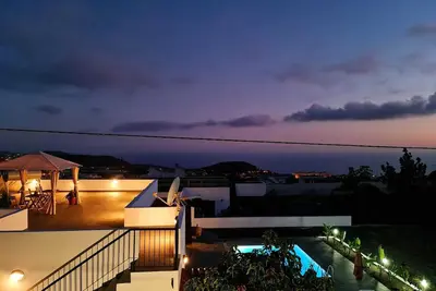Image de Maison de vacances 'Villa Tino- Casa M' avec vue sur les montagnes, piscine partagée et Wi-Fi