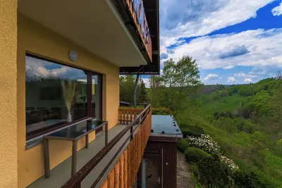 Image de Panoramic apartment with 3 bedrooms and 3 bathrooms.