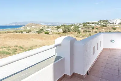 Bh631 - C - Villa Naxos