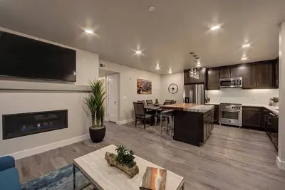 Sage Creek at Moab Condo Unit B - Amazing Pool