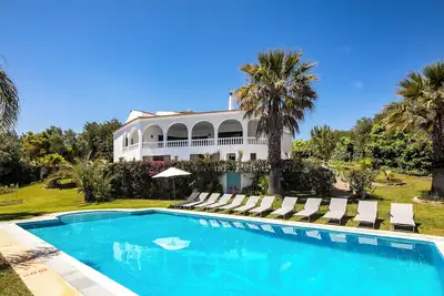 Image de Villa Luz 21, Ruime Villa met Privé Zwembad