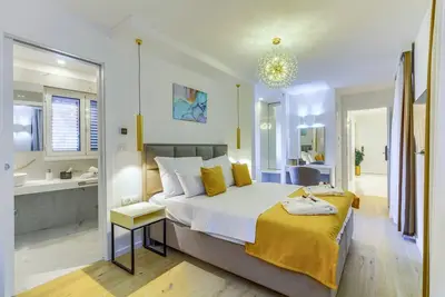 Image de S11 – luxury room with breakfast and shared patio