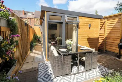 Image de Garden Suite, pet friendly, with a garden in Dronfield