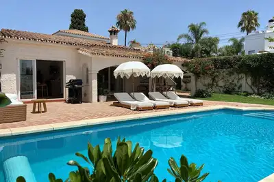 Image de 05 - Villa Ivory Beach House w pool heating