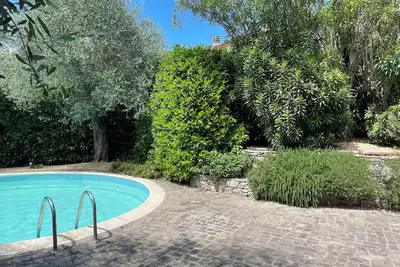 Image de Haus mit 10m Pool, 2 Erwachsenenschlafzimmern, 1 Kinderzimmer mit Hochbetten