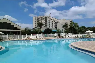 Image de Cozy Lakeview Getaway / Near Universal Studios