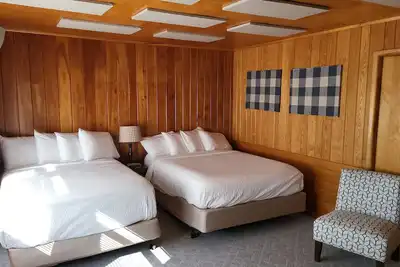 Image de Northwoods Lodge Hotel Room 2