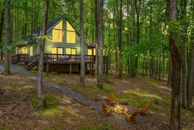Image de Limestone A Frame Lodge