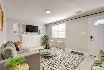 Image de Washington, Dc, Area Apartment 8 Mi to Downtown!