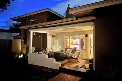 Image de Historic, mid-century retreat w/backyard oasis. 15 Min to Balloon Fiesta Park