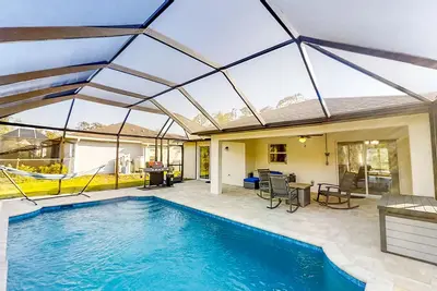 Image de Brand New - Enclosed Pool, Lanai, Grill, & Firepit