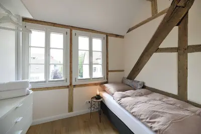 Image de Großes Appartement mit Sonnigem Balkon Blick in den Innenhof